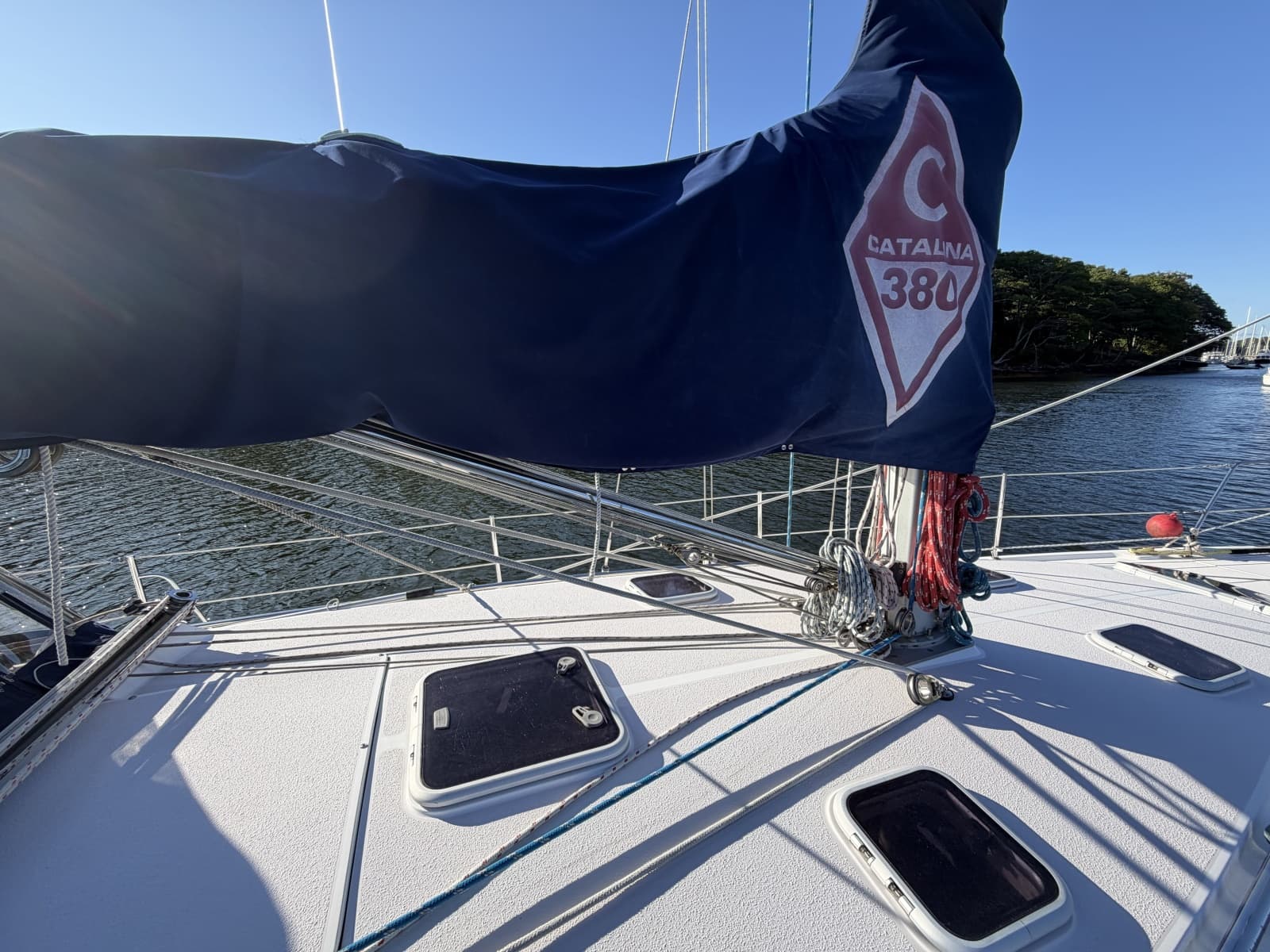 2001 Catalina 380 - Photo 17
