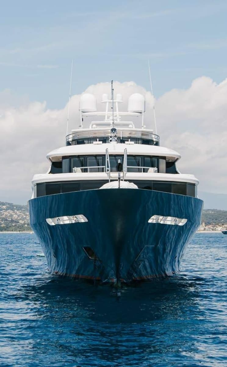 2012 Trinity Yachts Tri-Deck - Photo 6