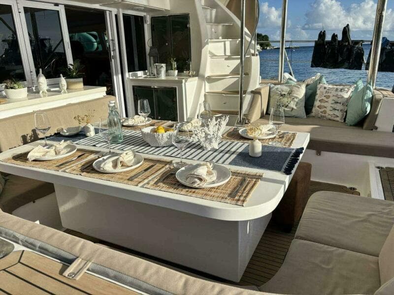 2023 Royal Cape Catamarans 570 Flybridge - Photo 19