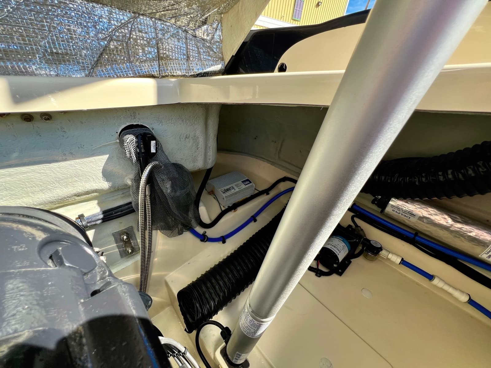 2020 Chris-Craft Launch 27 - Photo 82