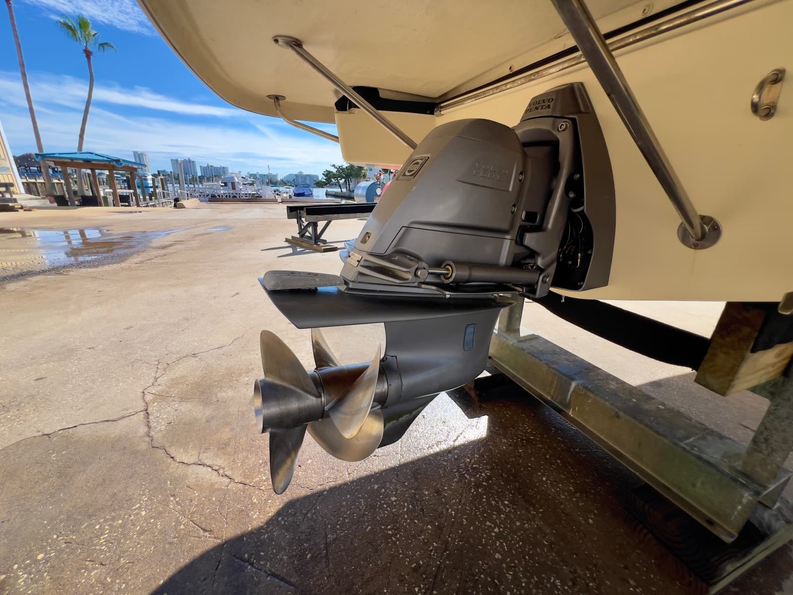 2020 Chris-Craft Launch 27 - Photo 23