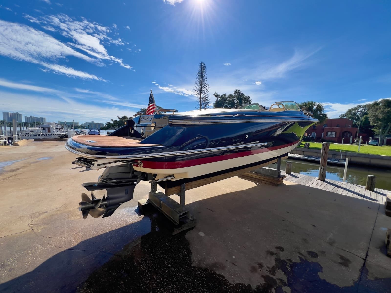 2020 Chris-Craft Launch 27 - Photo 7