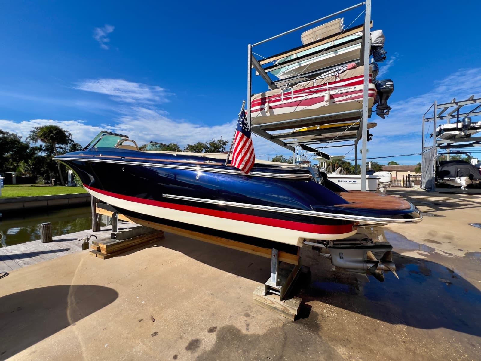 2020 Chris-Craft Launch 27 - Photo 5
