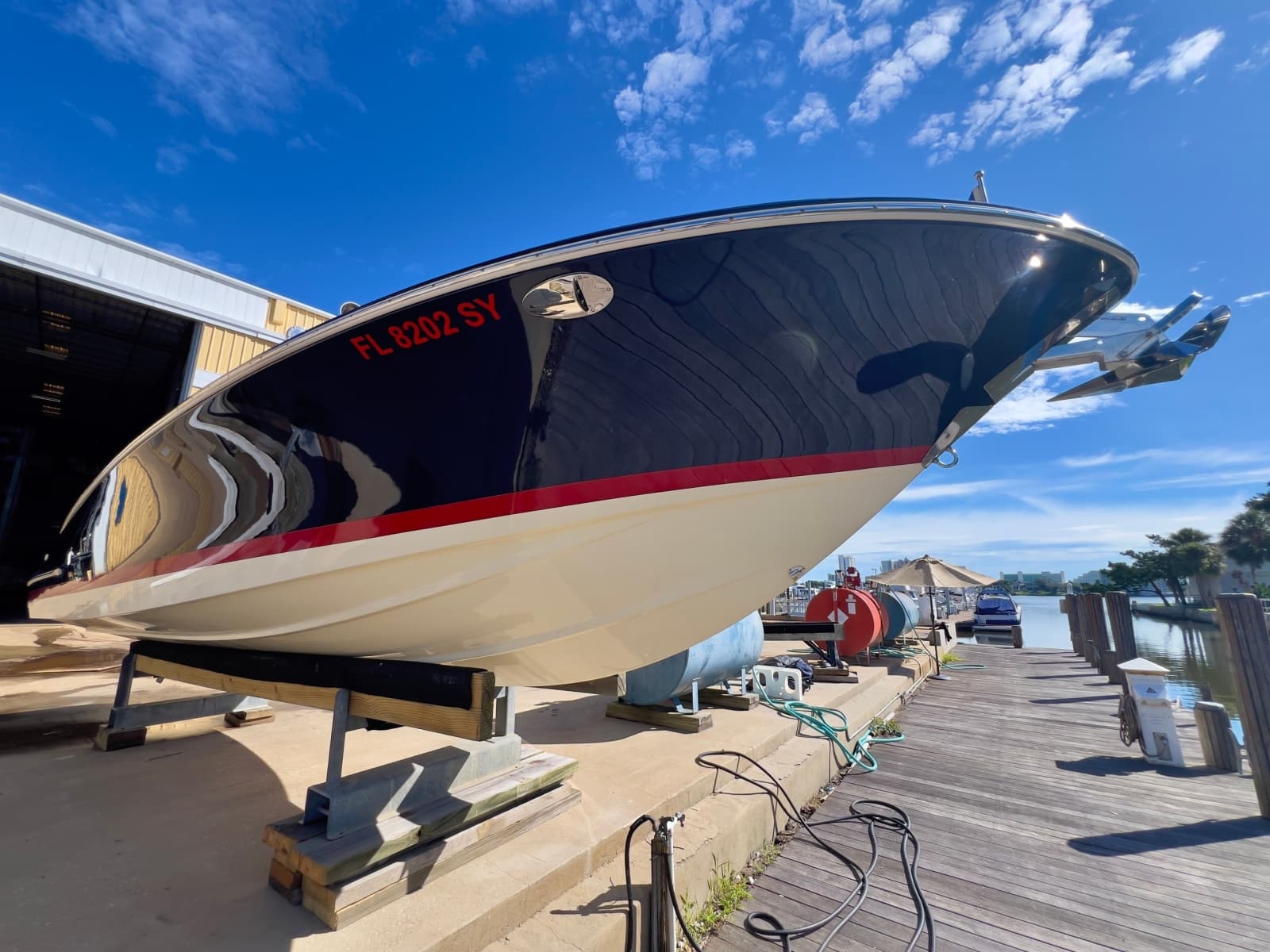 2020 Chris-Craft Launch 27 - Photo 25