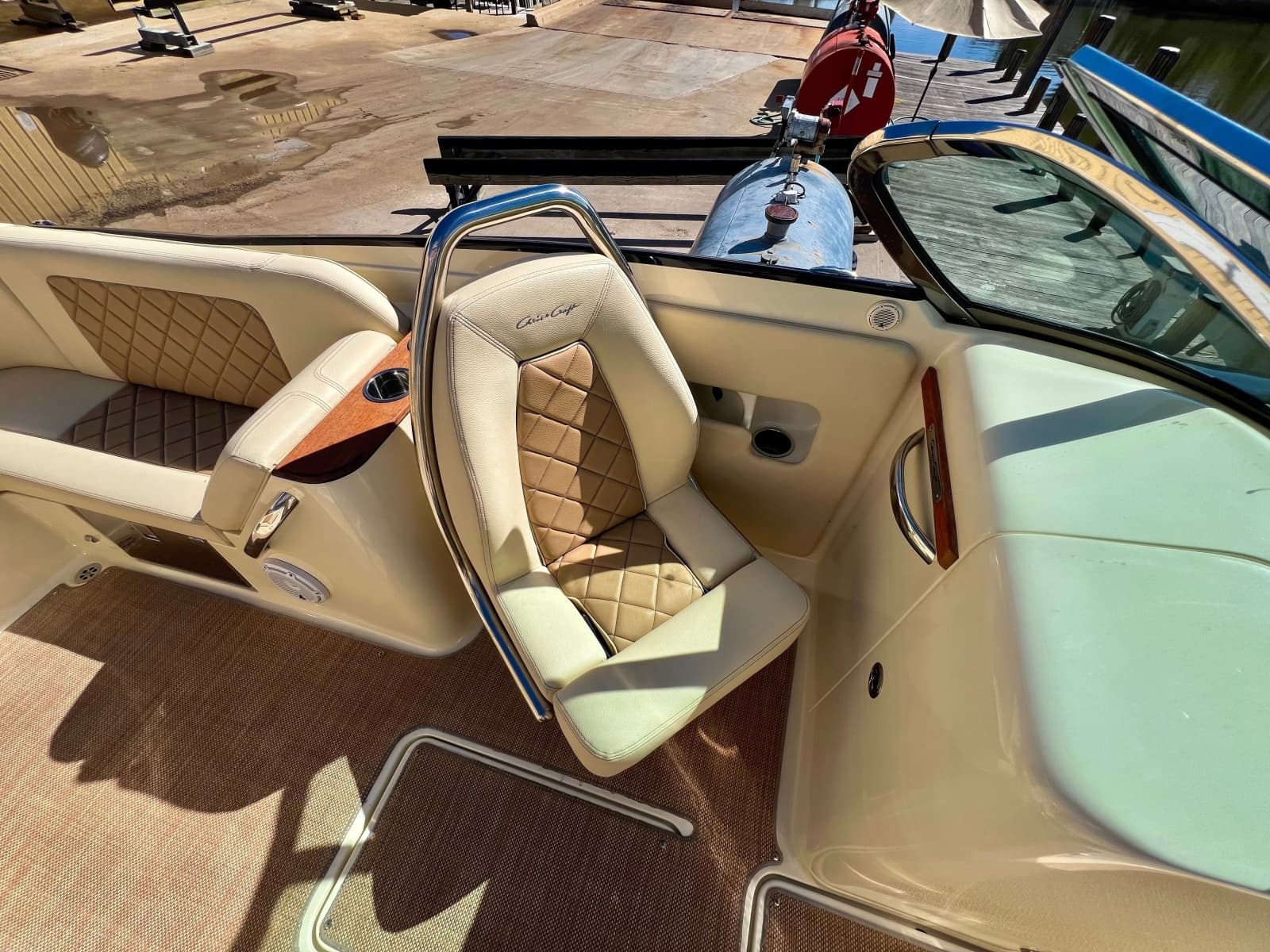 2020 Chris-Craft Launch 27 - Photo 44