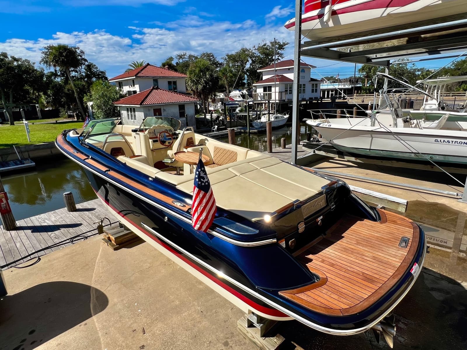 2020 Chris-Craft Launch 27 - Photo 29