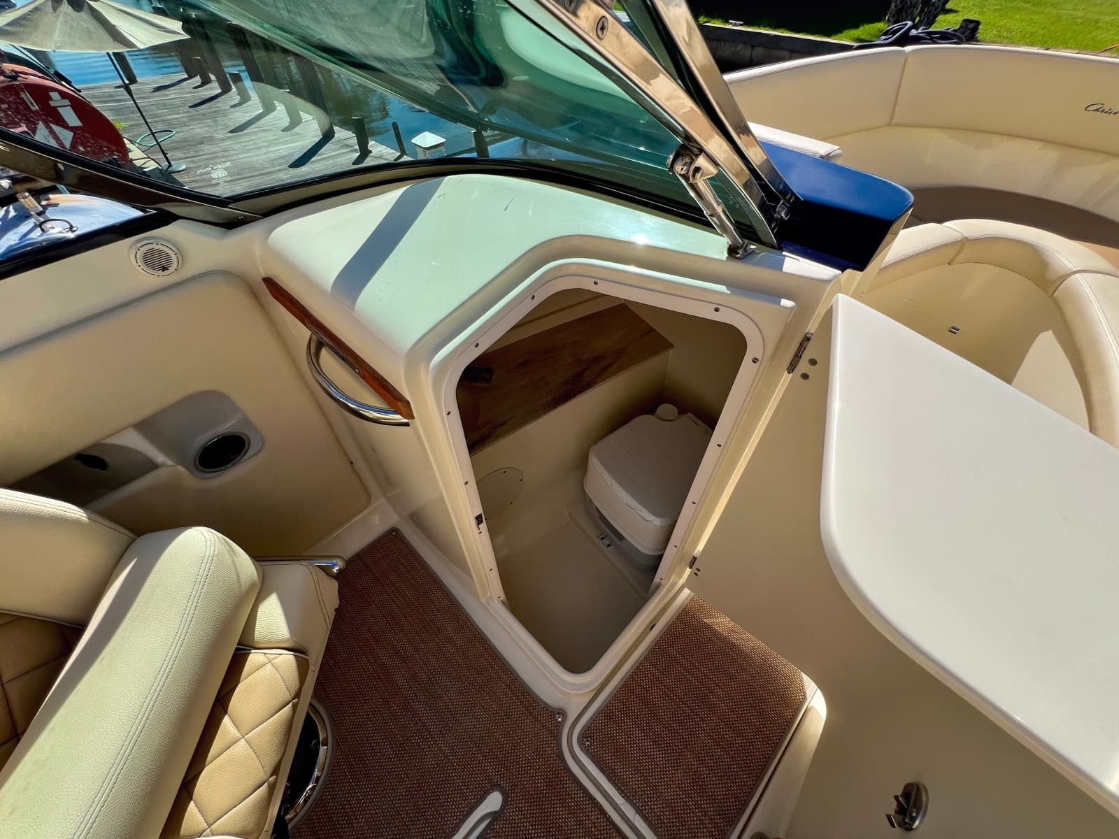 2020 Chris-Craft Launch 27 - Photo 68