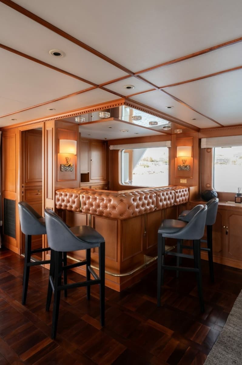 1979 Feadship  - Photo 3