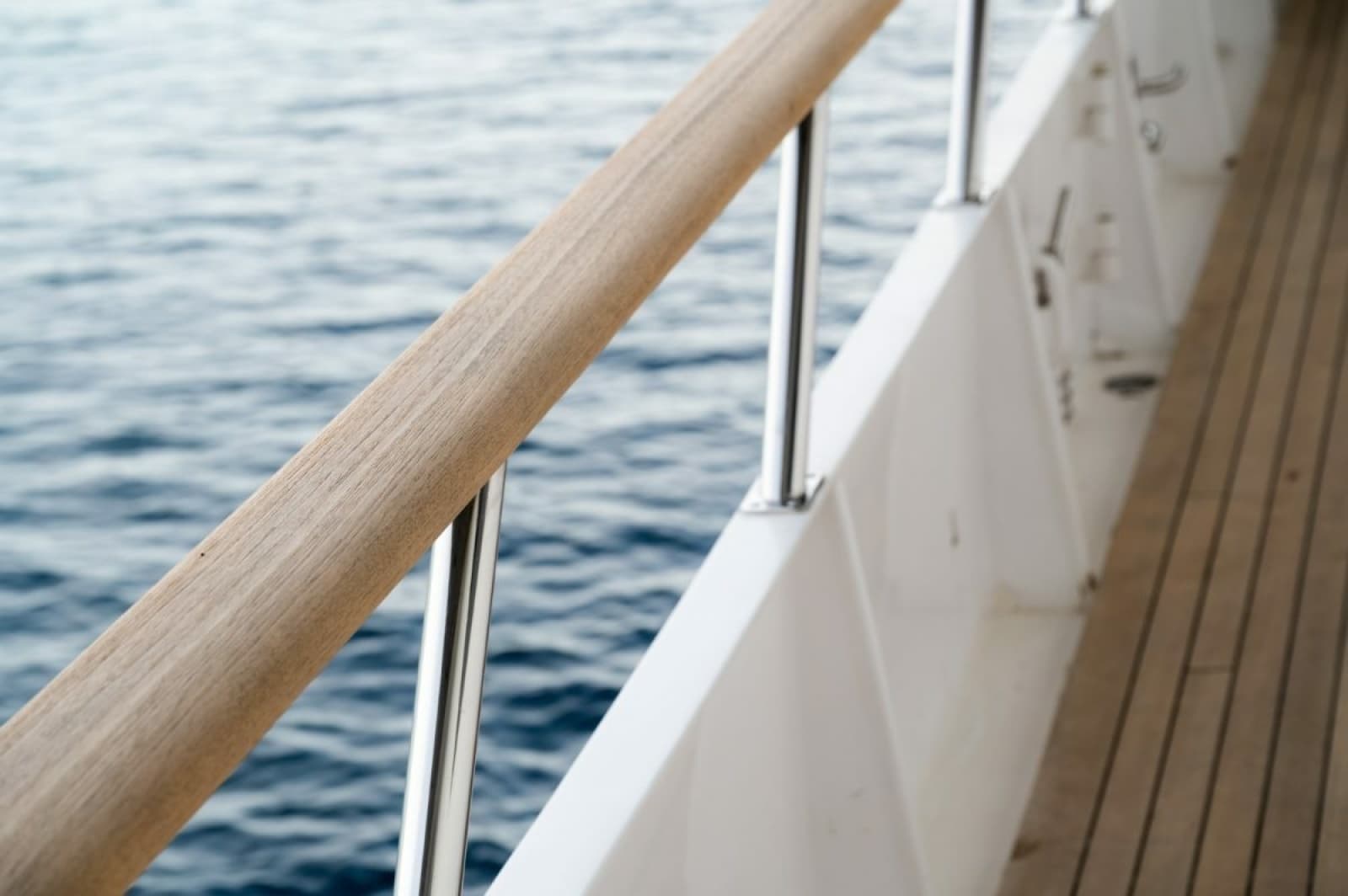 1979 Feadship  - Photo 34