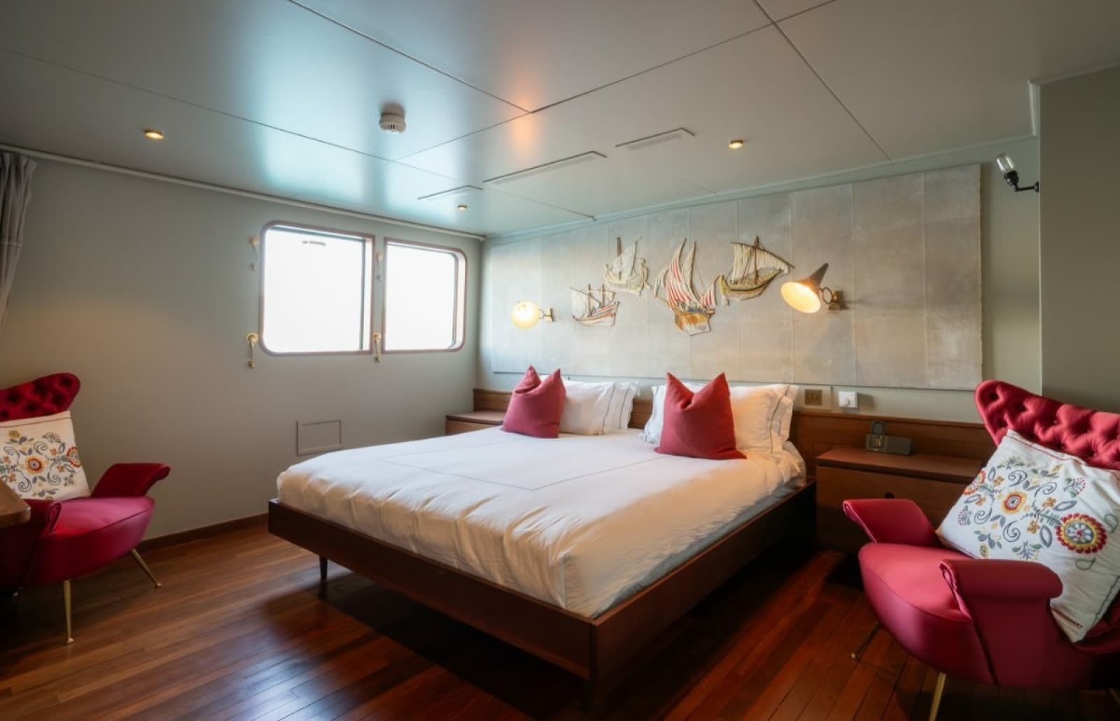 1979 Feadship  - Photo 15