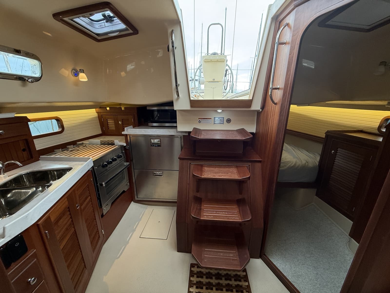 2025 Island Packet  - Photo 23