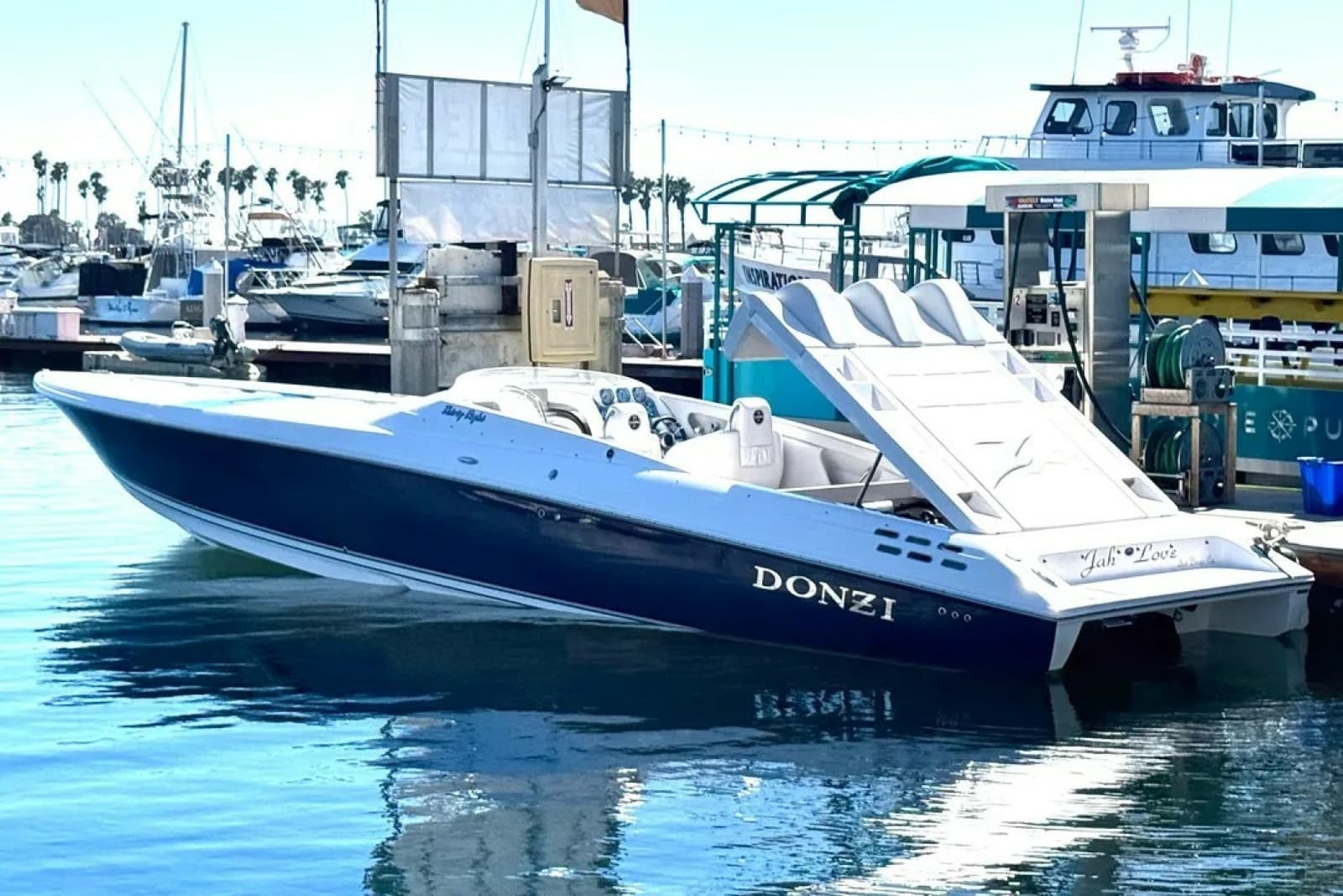 2015 Donzi  - Photo 1