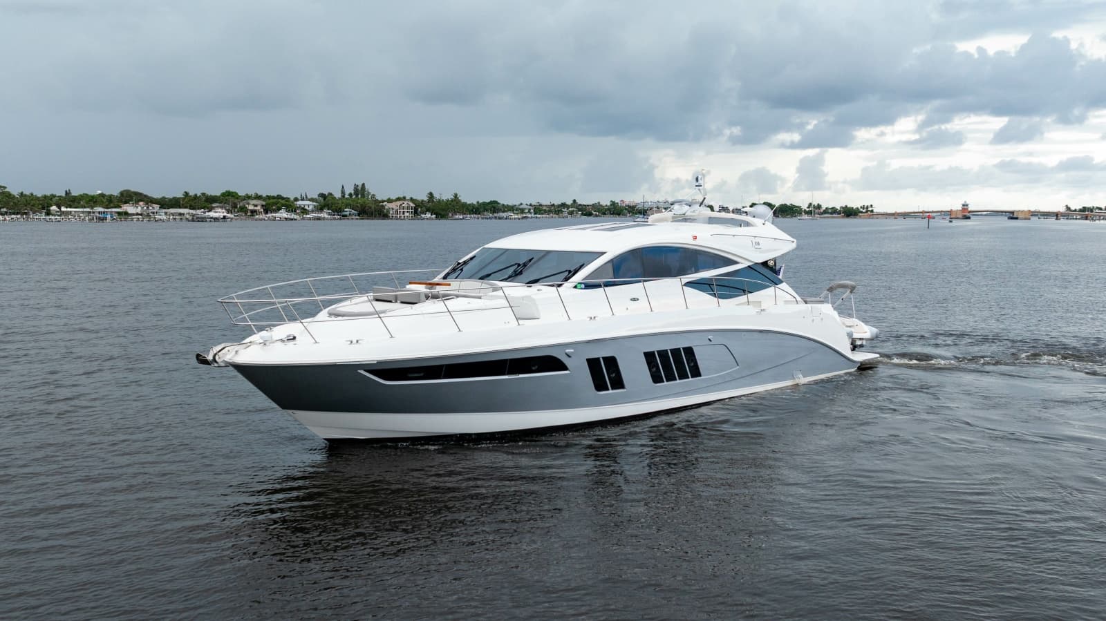 2017 Sea Ray L65 - Photo 13