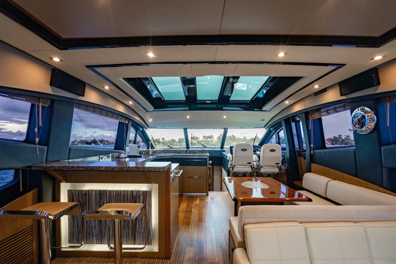 2017 Sea Ray L65 - Photo 79
