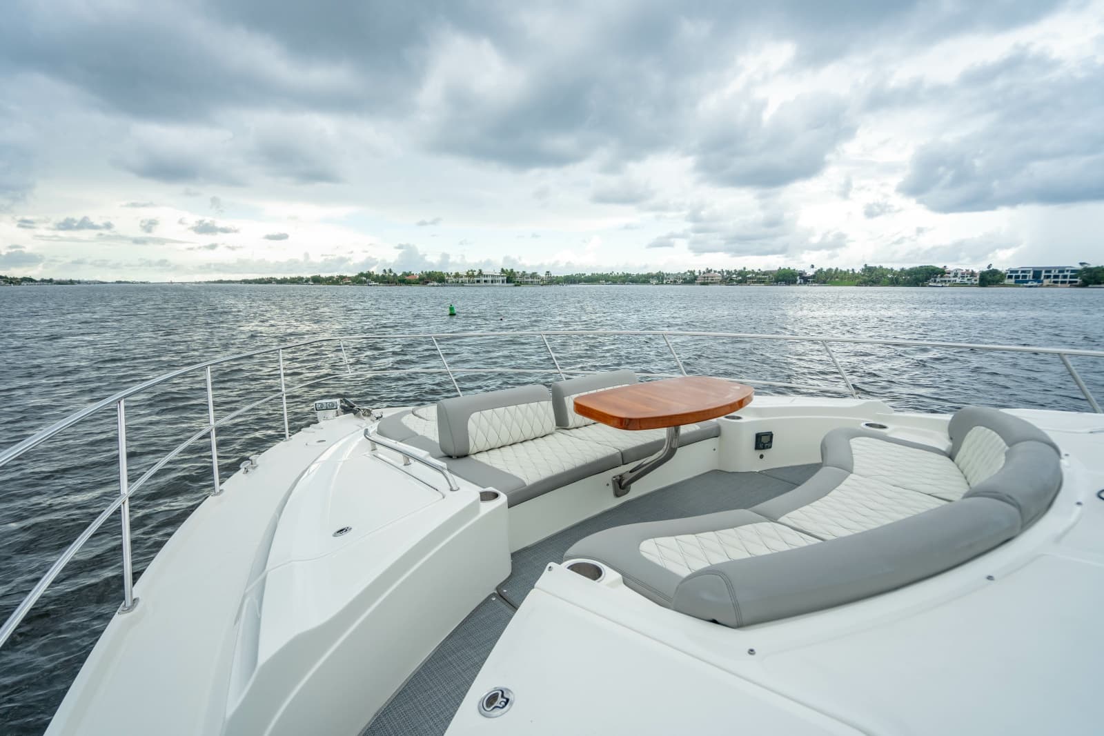 2017 Sea Ray L65 - Photo 64