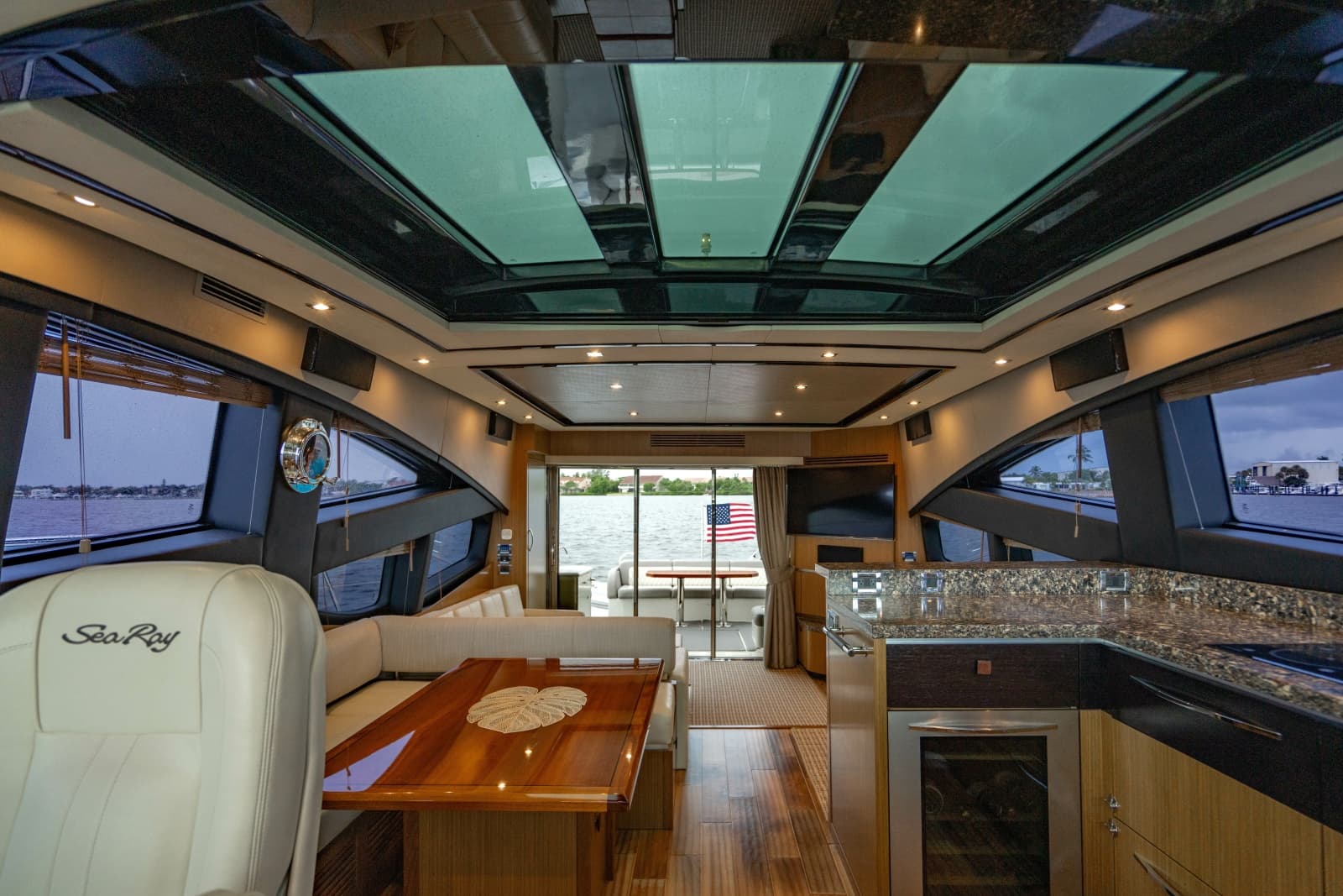 2017 Sea Ray L65 - Photo 92