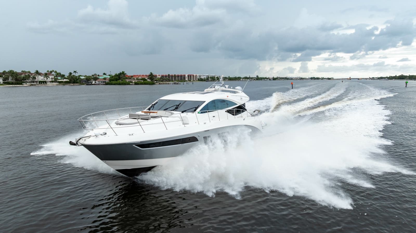 2017 Sea Ray L65 - Photo 16