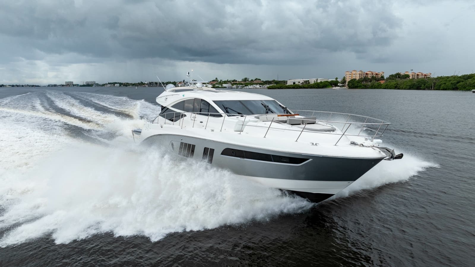 2017 Sea Ray L65 - Photo 9