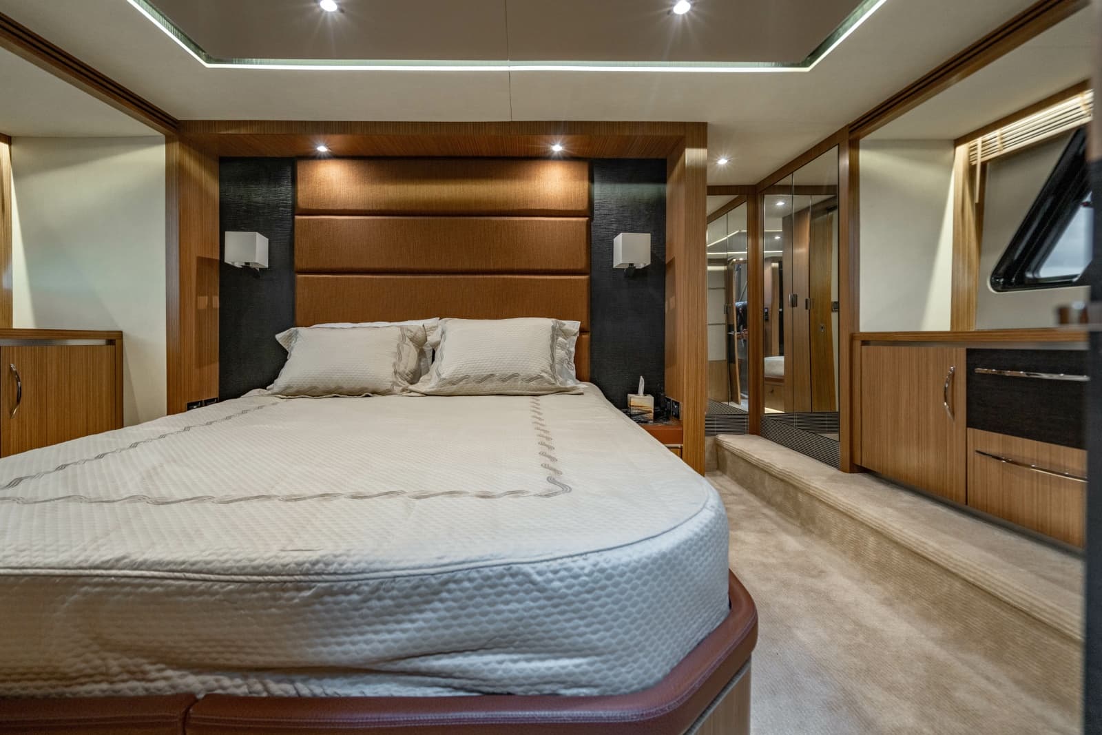 2017 Sea Ray L65 - Photo 45