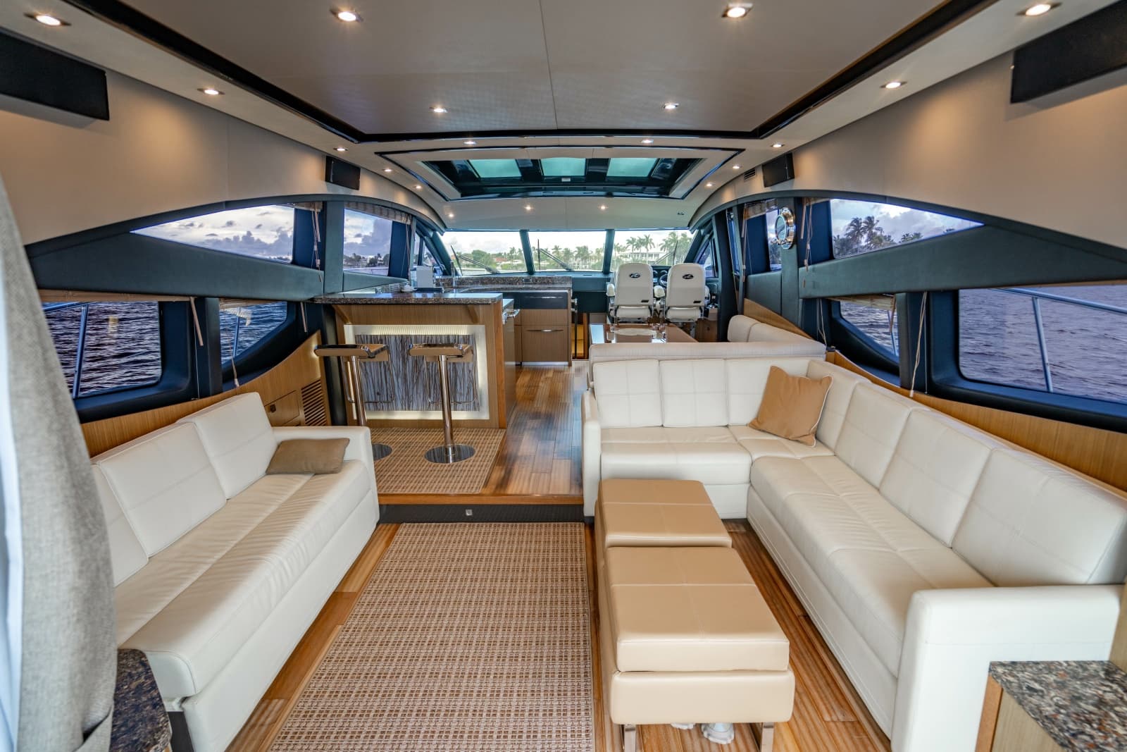 2017 Sea Ray L65 - Photo 73