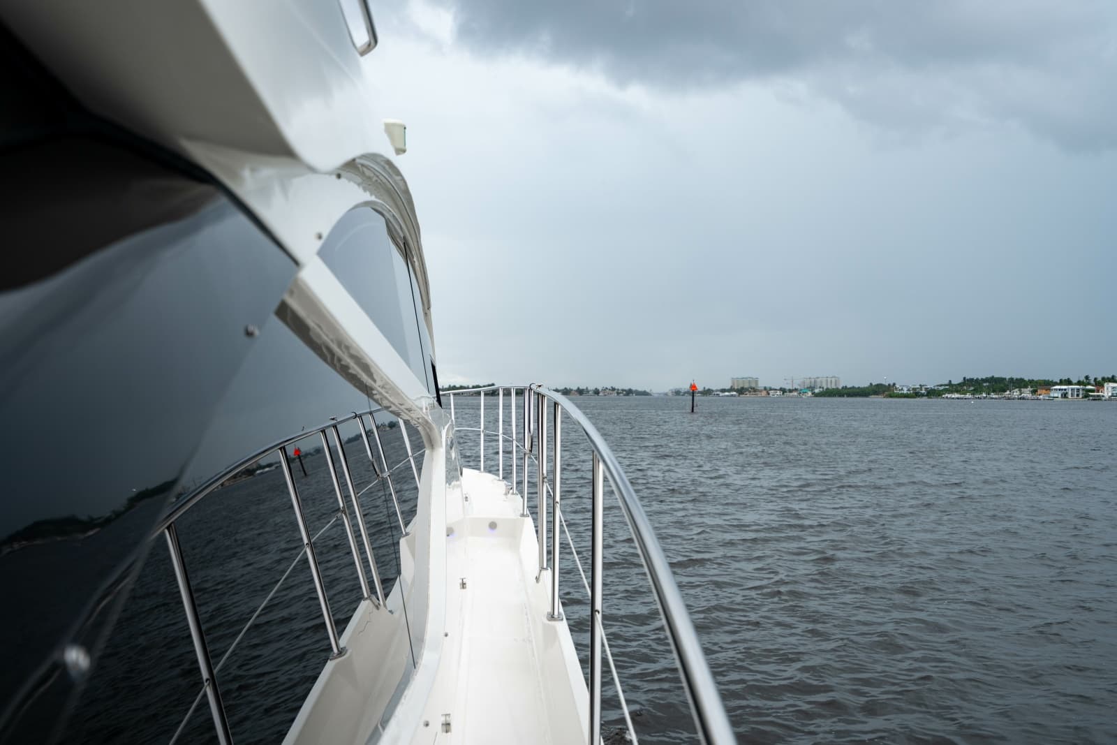 2017 Sea Ray L65 - Photo 51