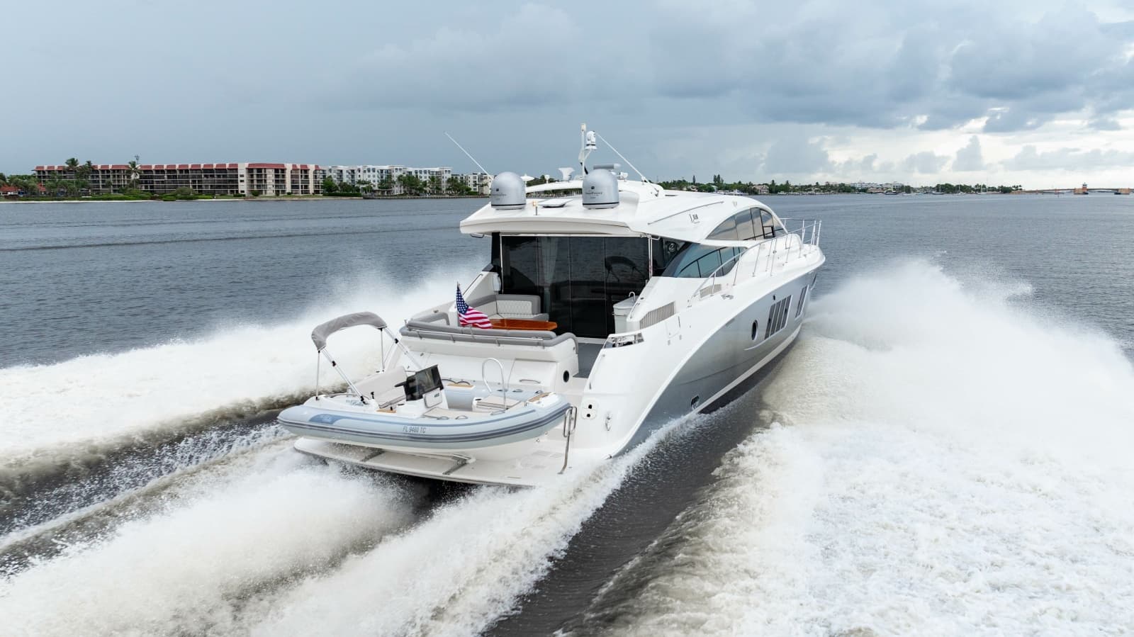 2017 Sea Ray L65 - Photo 12