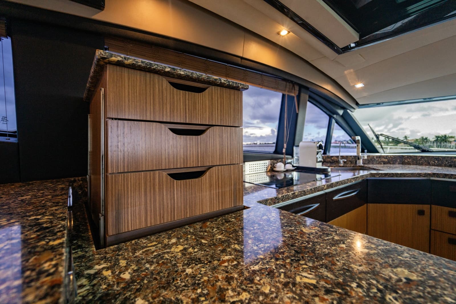2017 Sea Ray L65 - Photo 75