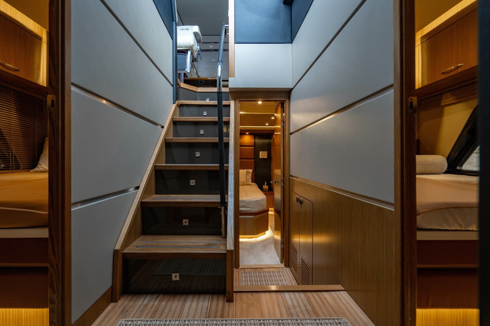 2017 Sea Ray L65 - Photo 26