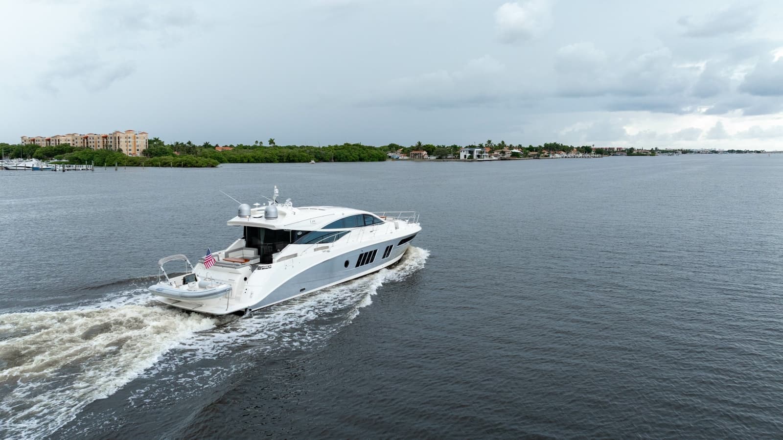 2017 Sea Ray L65 - Photo 4
