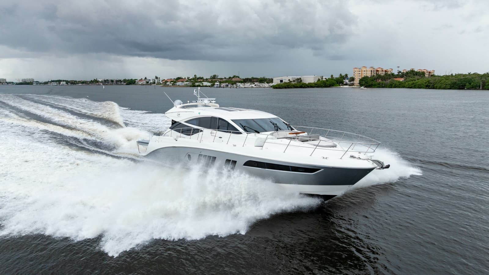 2017 Sea Ray L65 - Photo 8