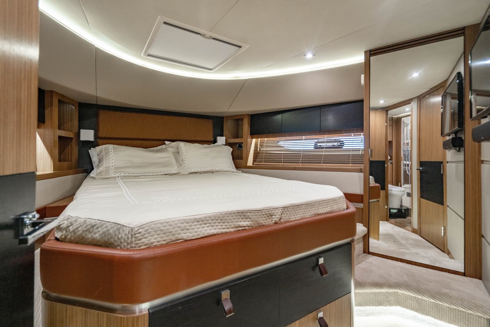2017 Sea Ray L65 - Photo 38
