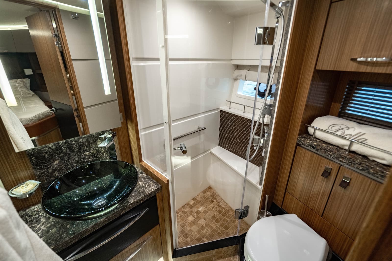 2017 Sea Ray L65 - Photo 35