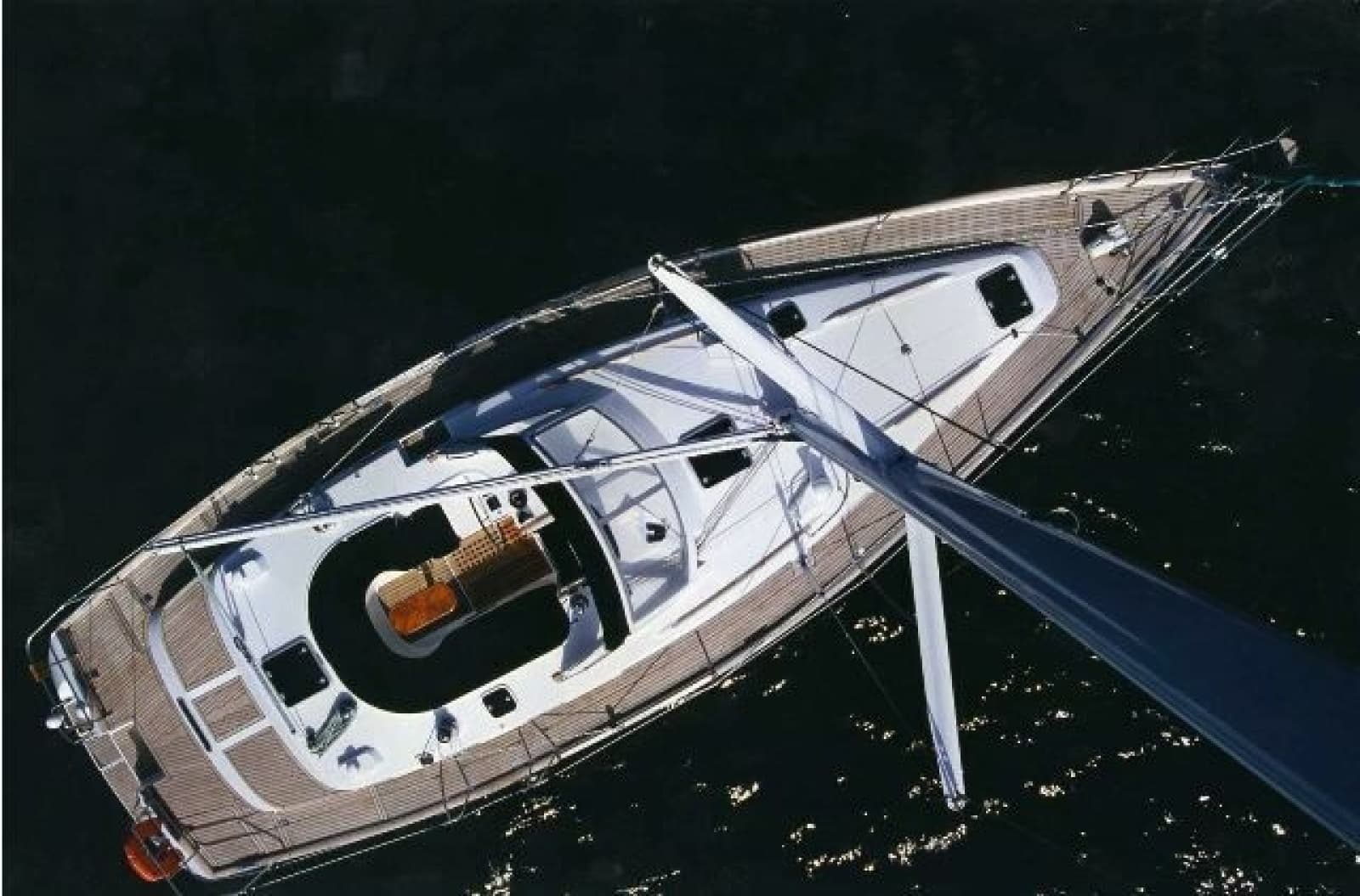 1995 Beneteau 44 Center Cockpit - Photo 5