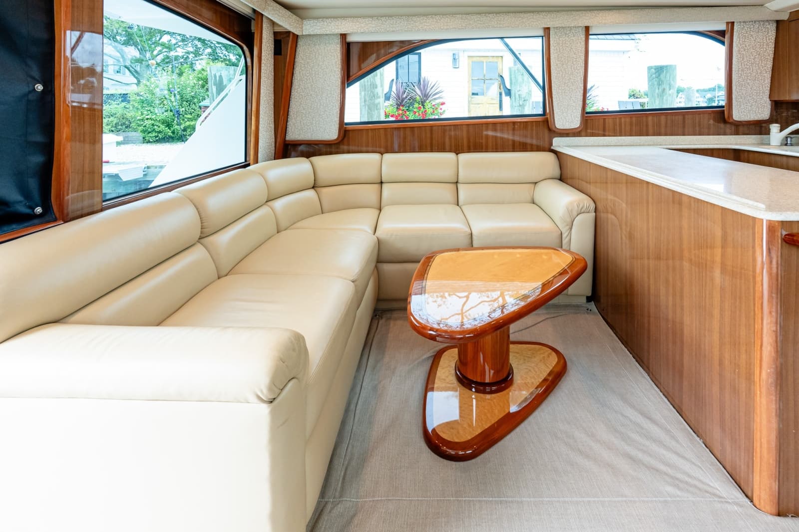 2007 Viking 48 Convertible - Photo 57