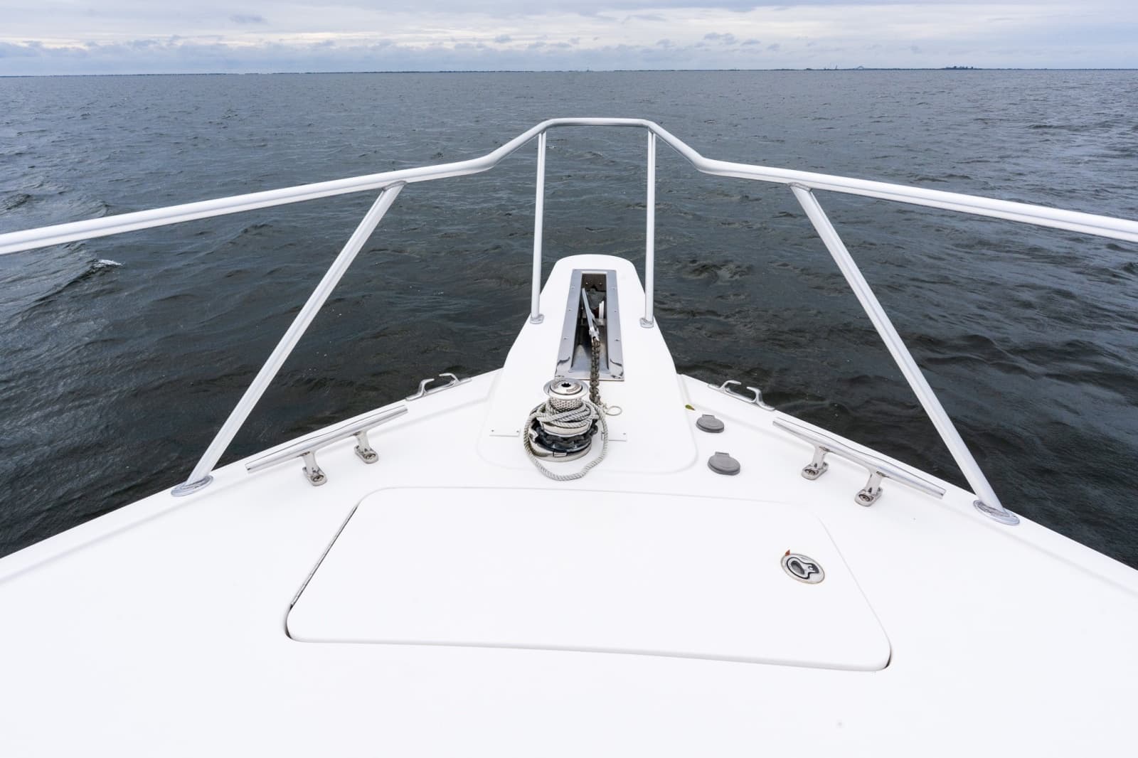 2007 Viking 48 Convertible - Photo 11