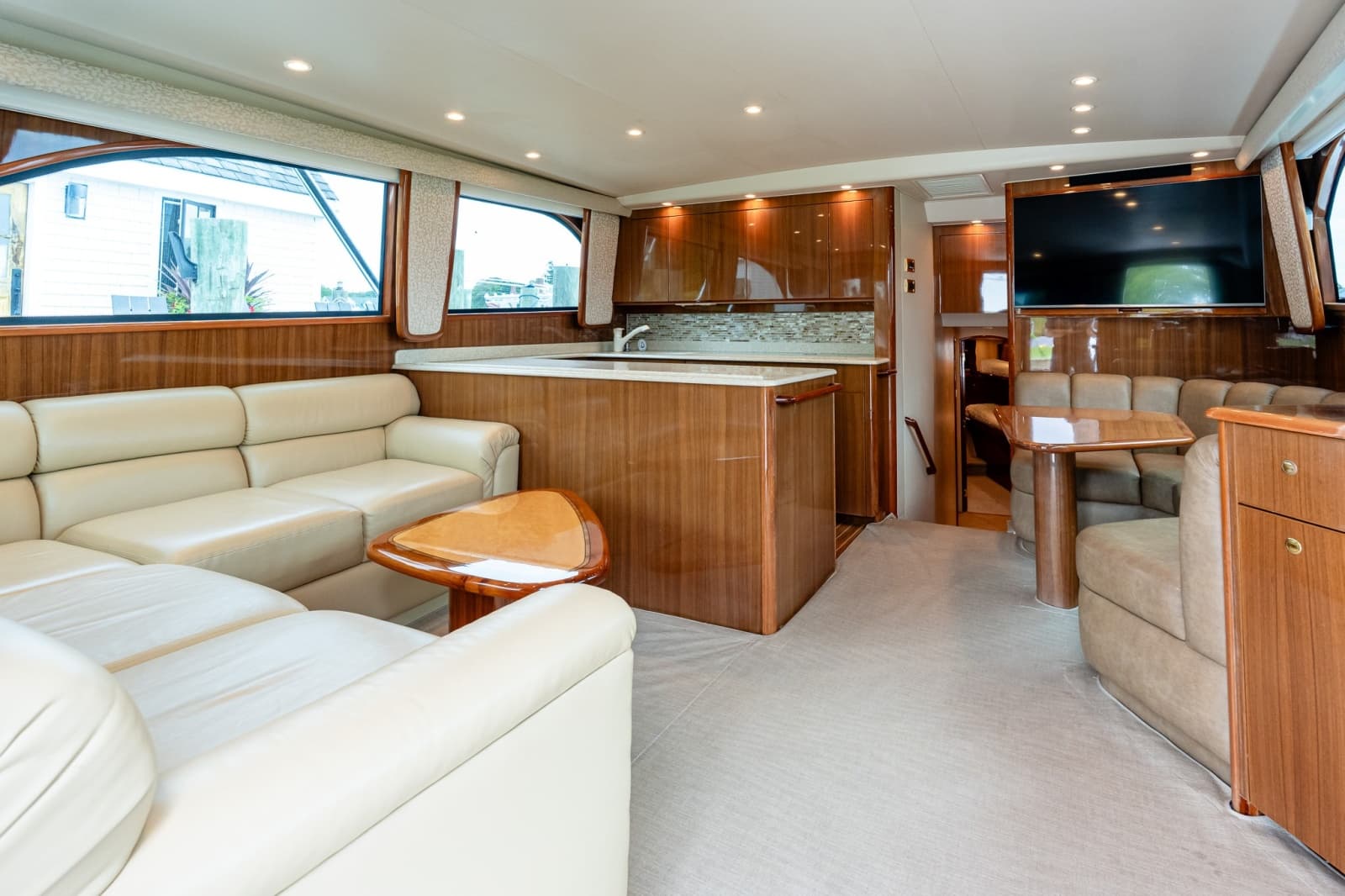 2007 Viking 48 Convertible - Photo 56