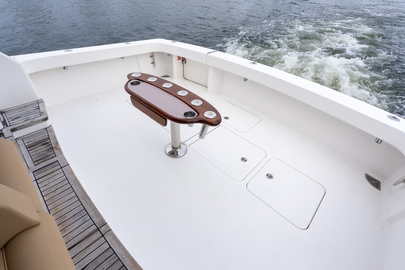 2007 Viking 48 Convertible - Photo 25