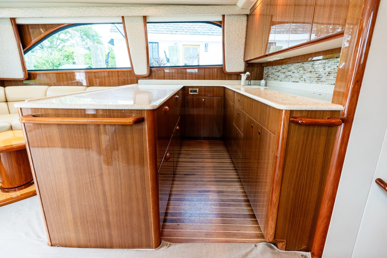 2007 Viking 48 Convertible - Photo 60