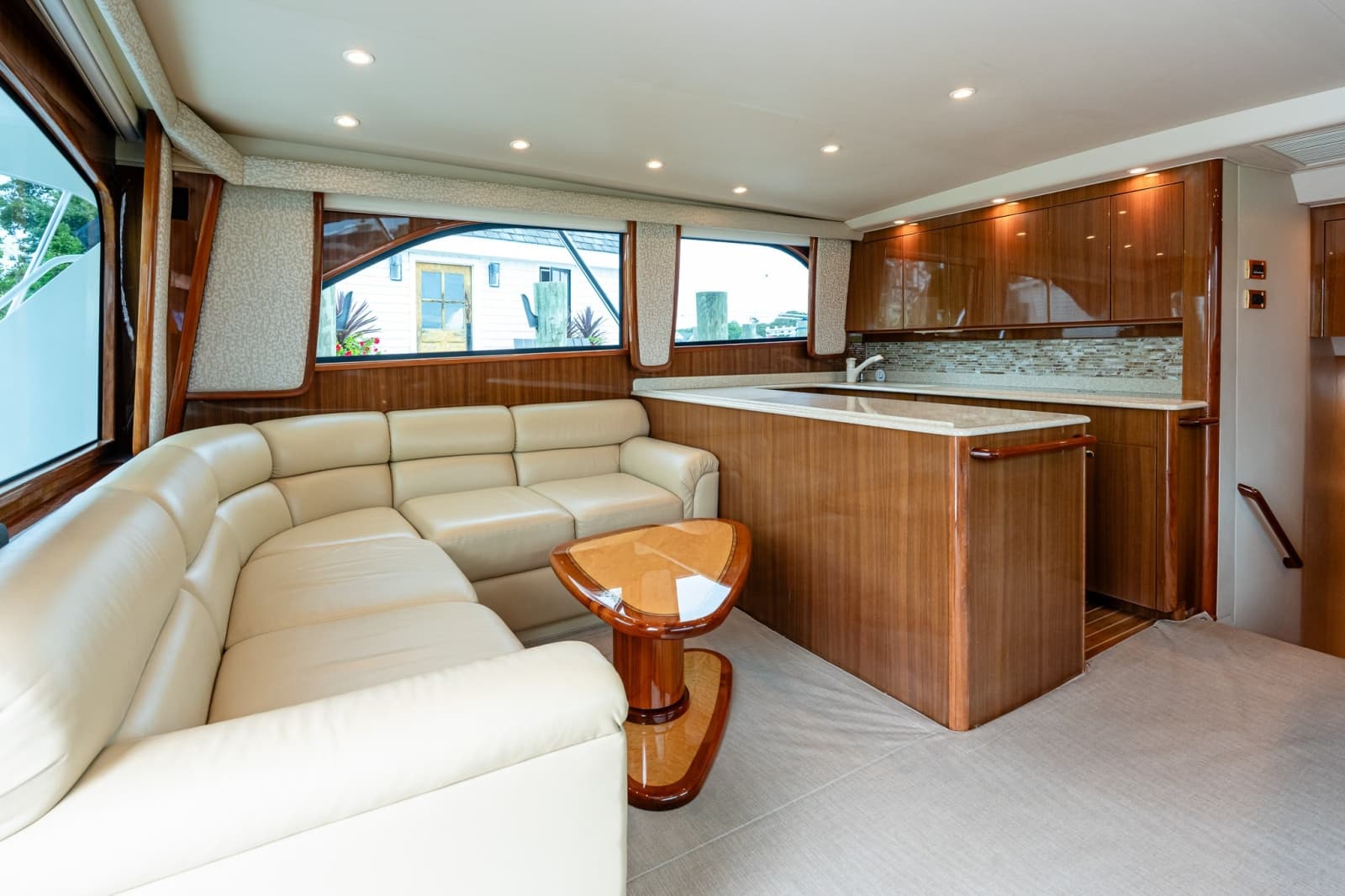 2007 Viking 48 Convertible - Photo 55