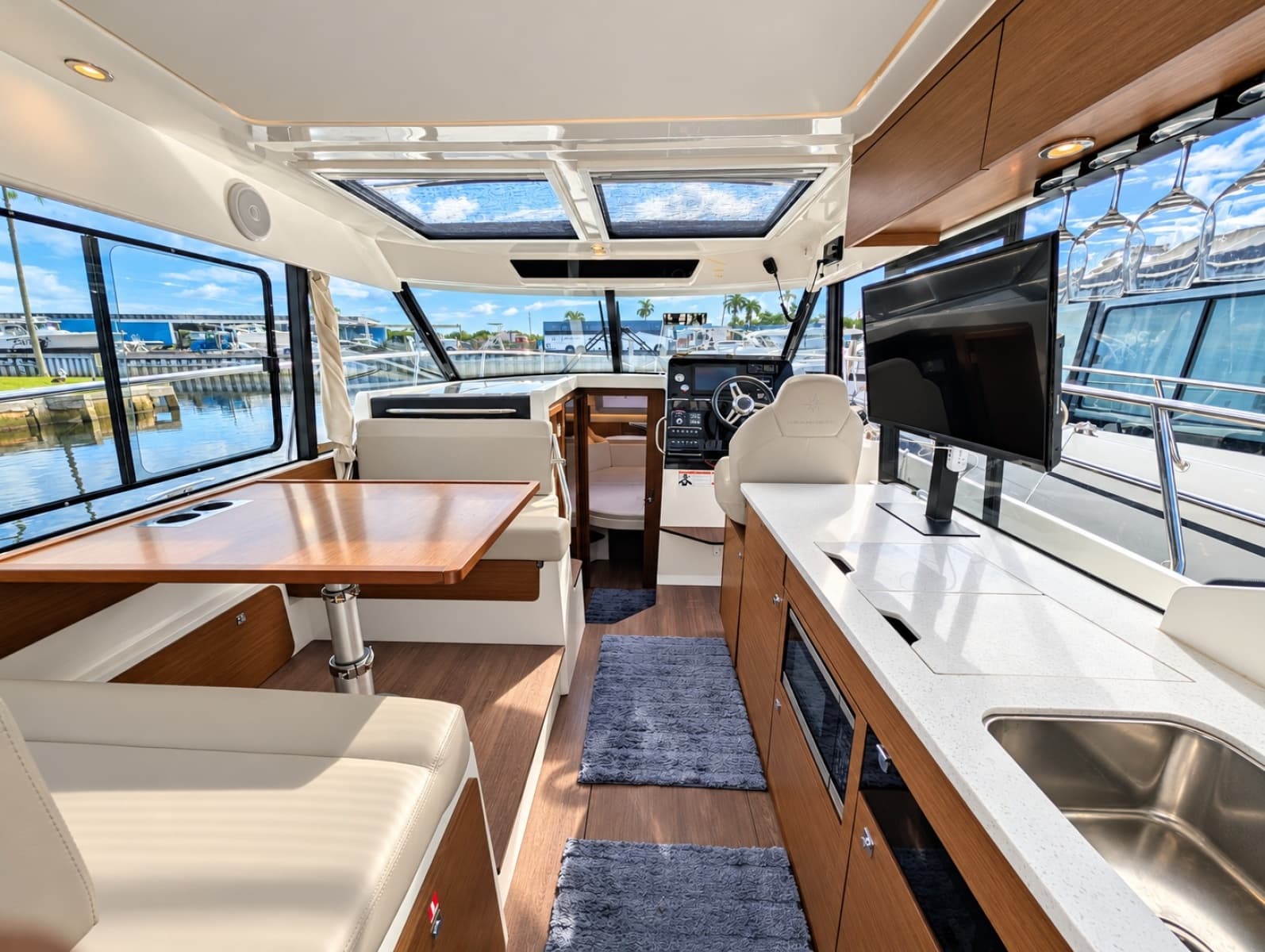 2022 Jeanneau NC 1095 Coupe - Photo 10