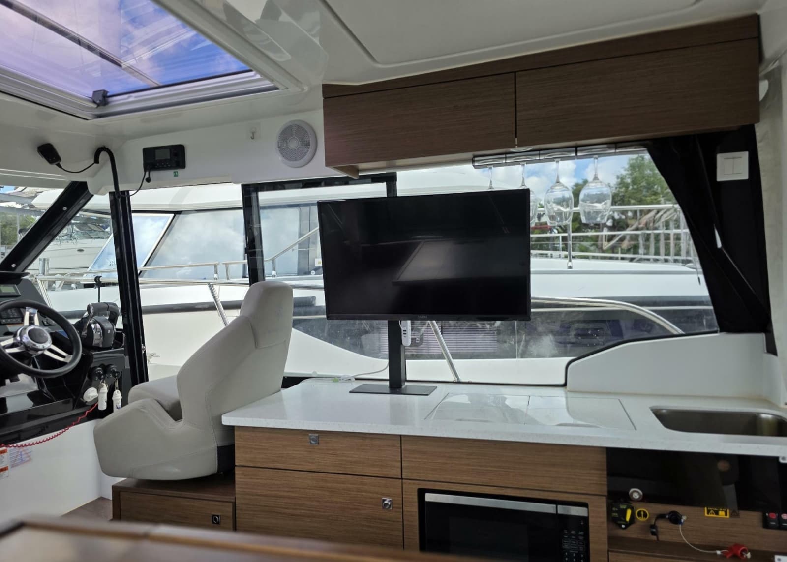 2022 Jeanneau NC 1095 - Photo 3