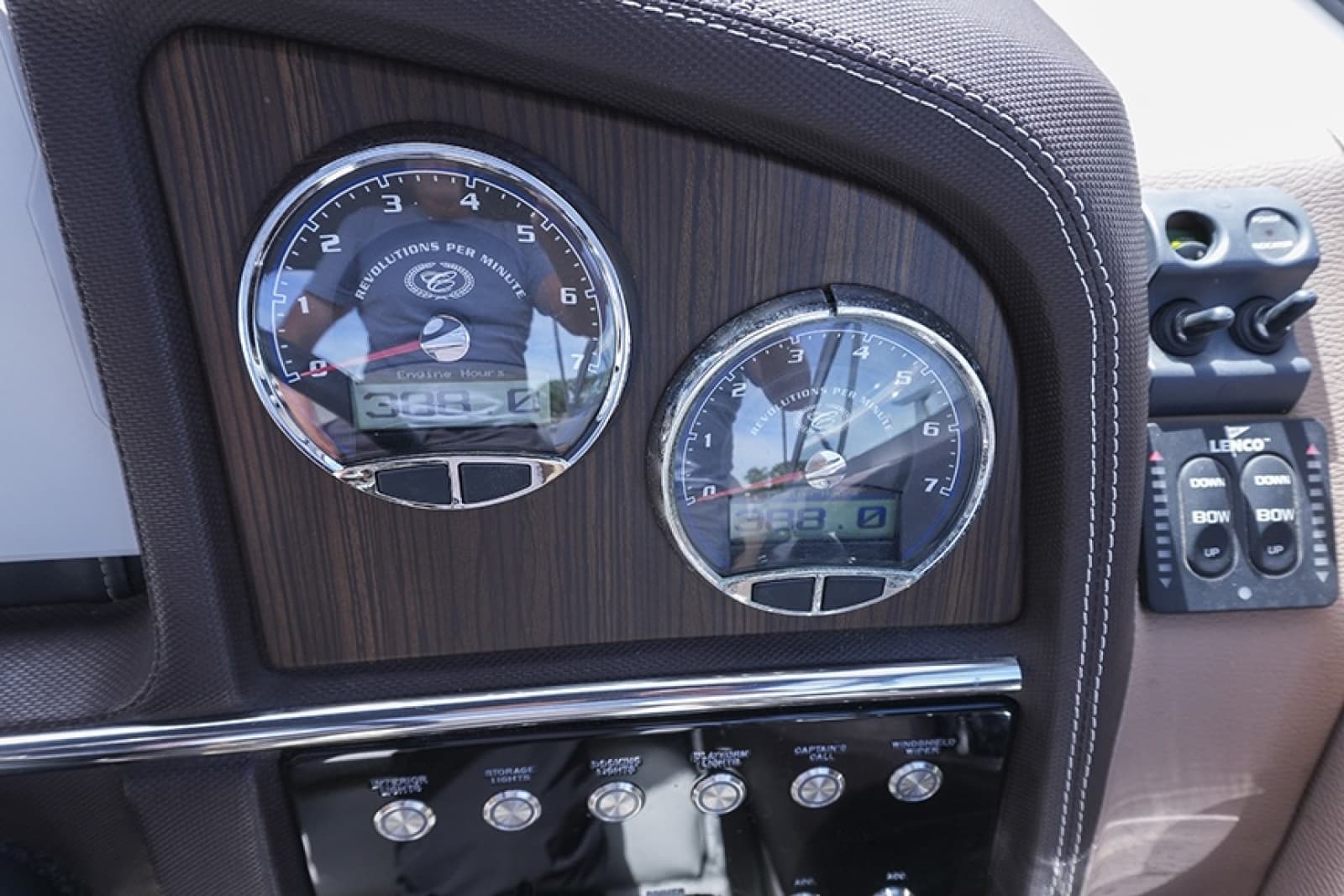 2014 Cobalt 296 - Photo 14