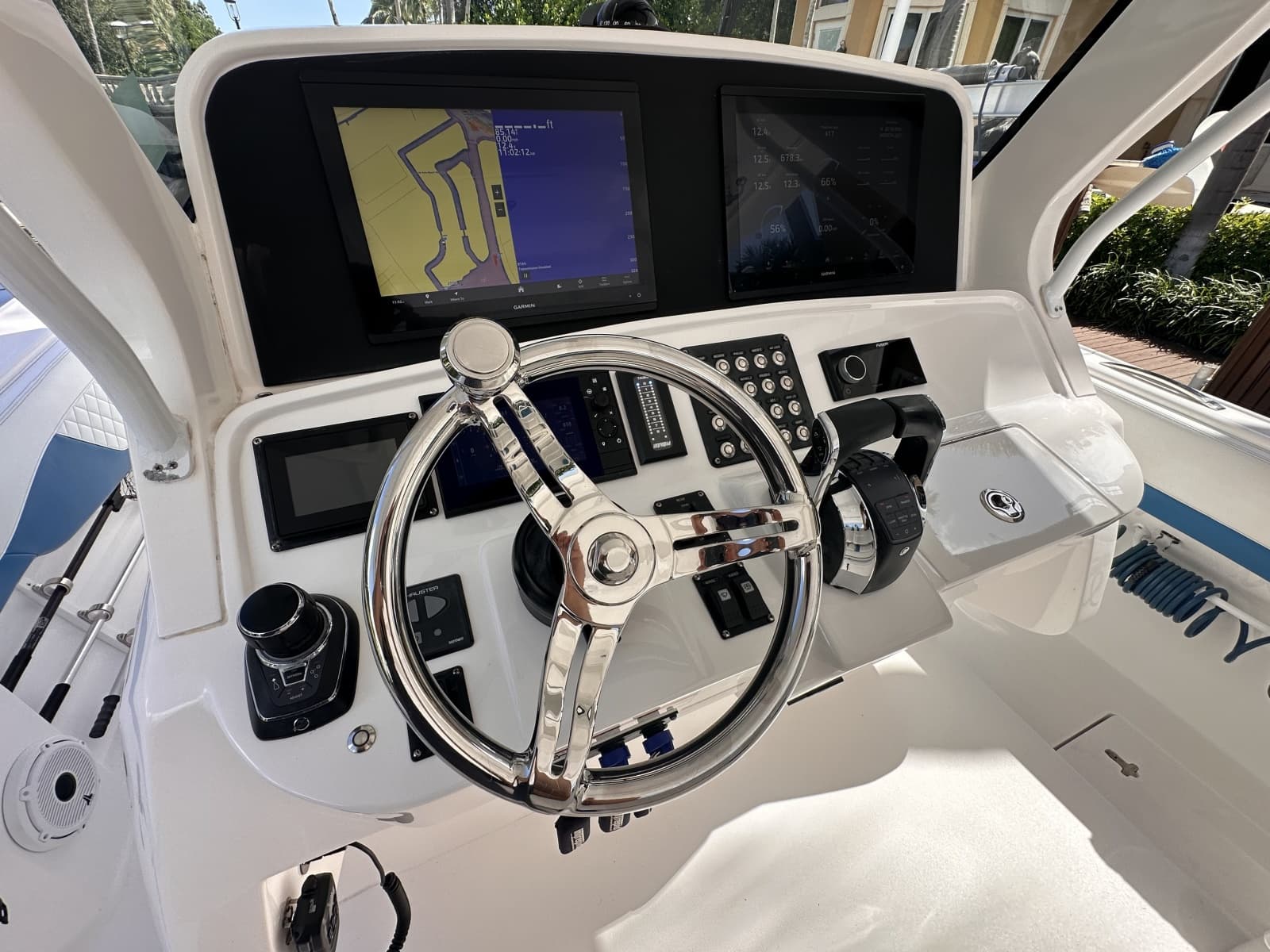 2020 Intrepid 407 Panacea - Photo 6