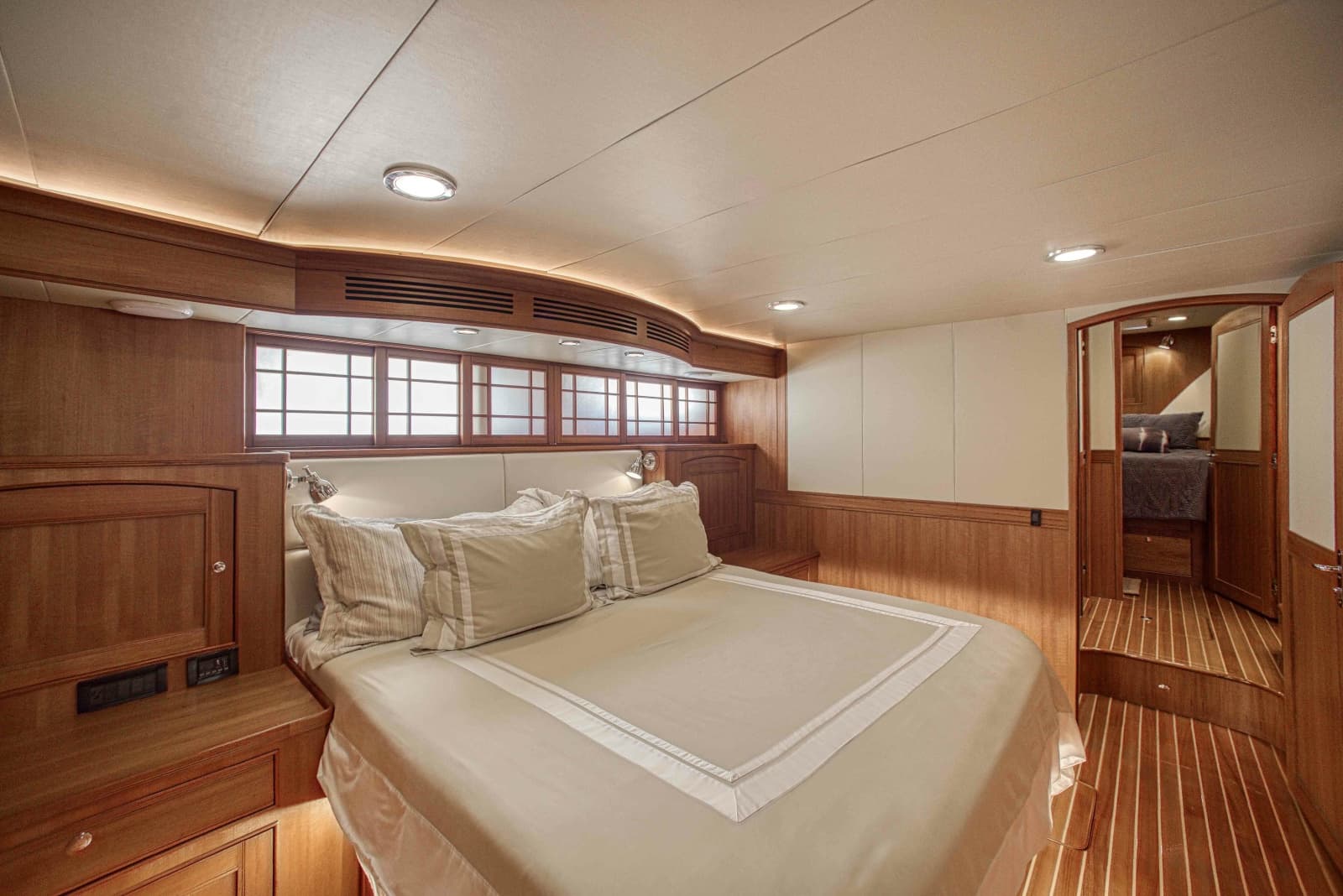 2017 Marlow Explorer 49E - Photo 17