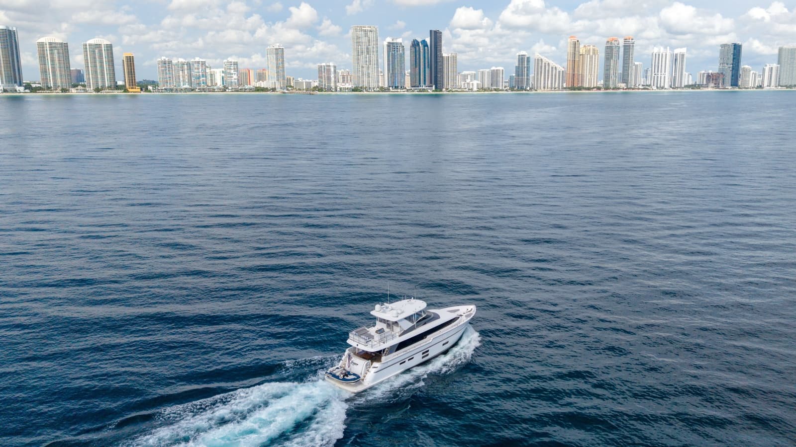 2018 Hatteras M75 - Photo 7