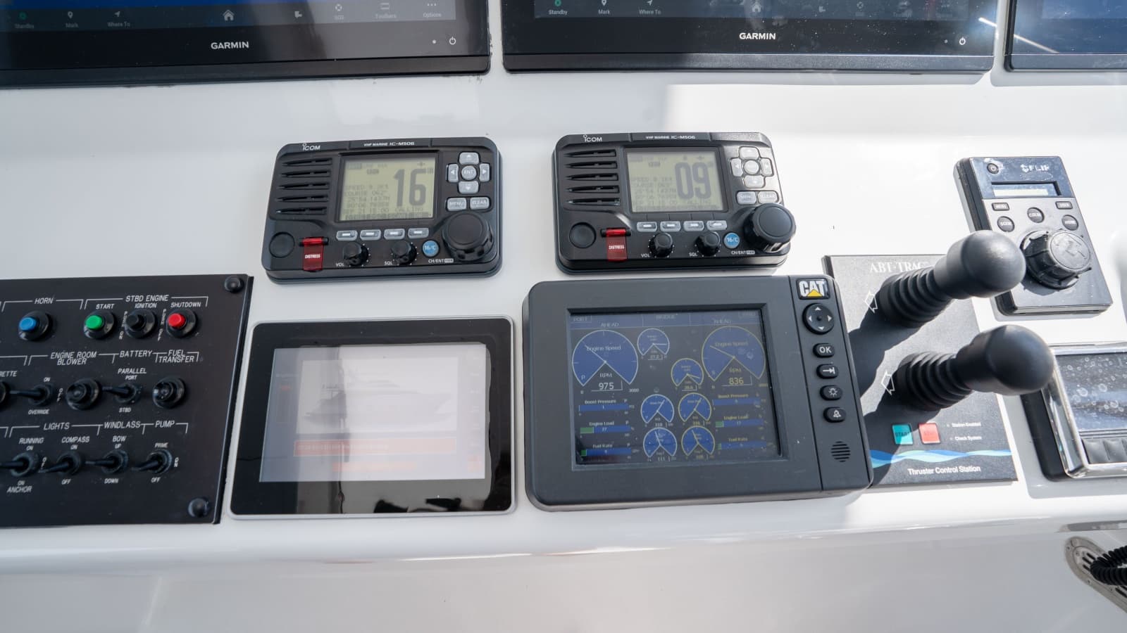 2018 Hatteras M75 - Photo 19