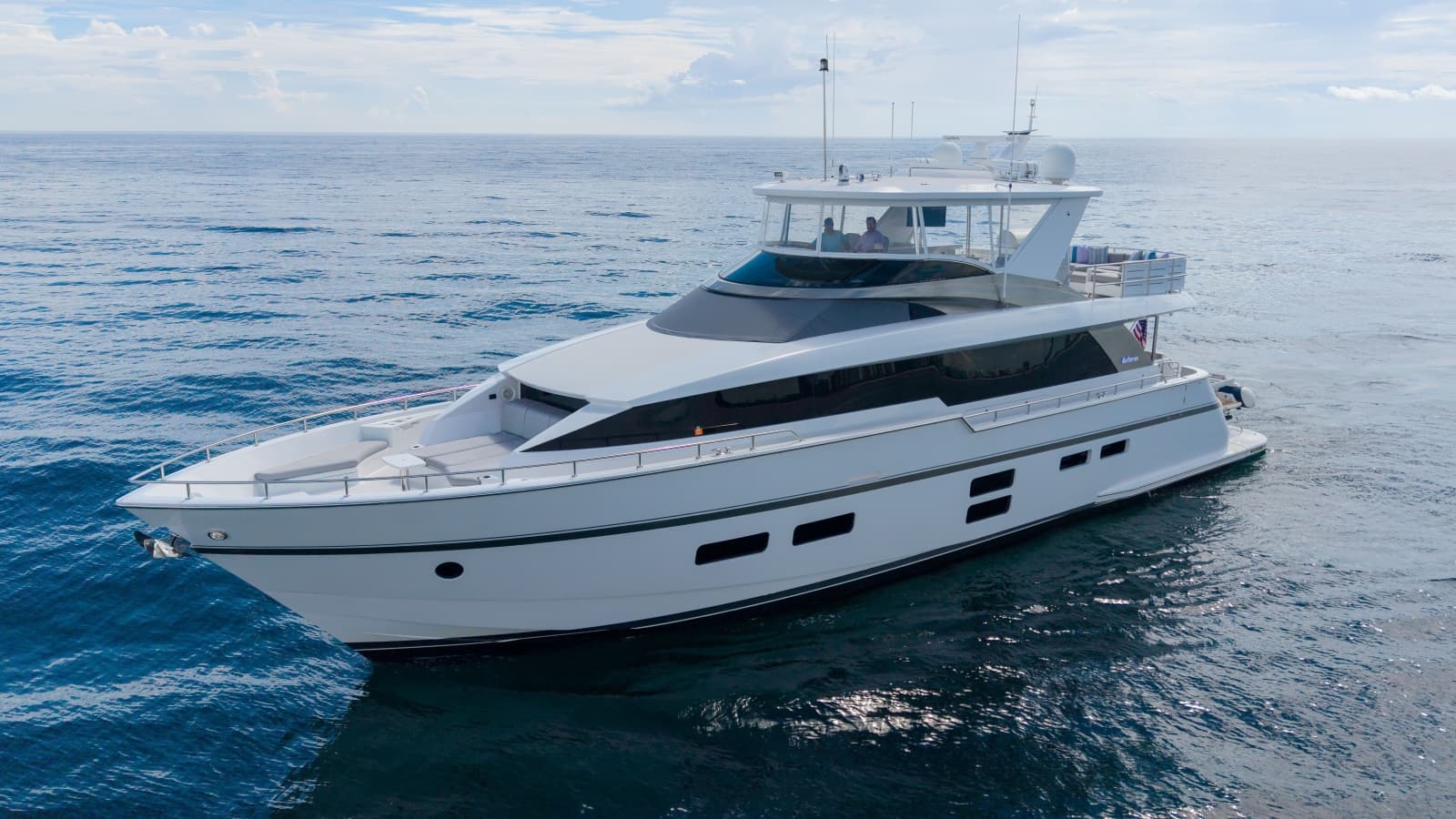 2018 Hatteras M75 - Photo 2