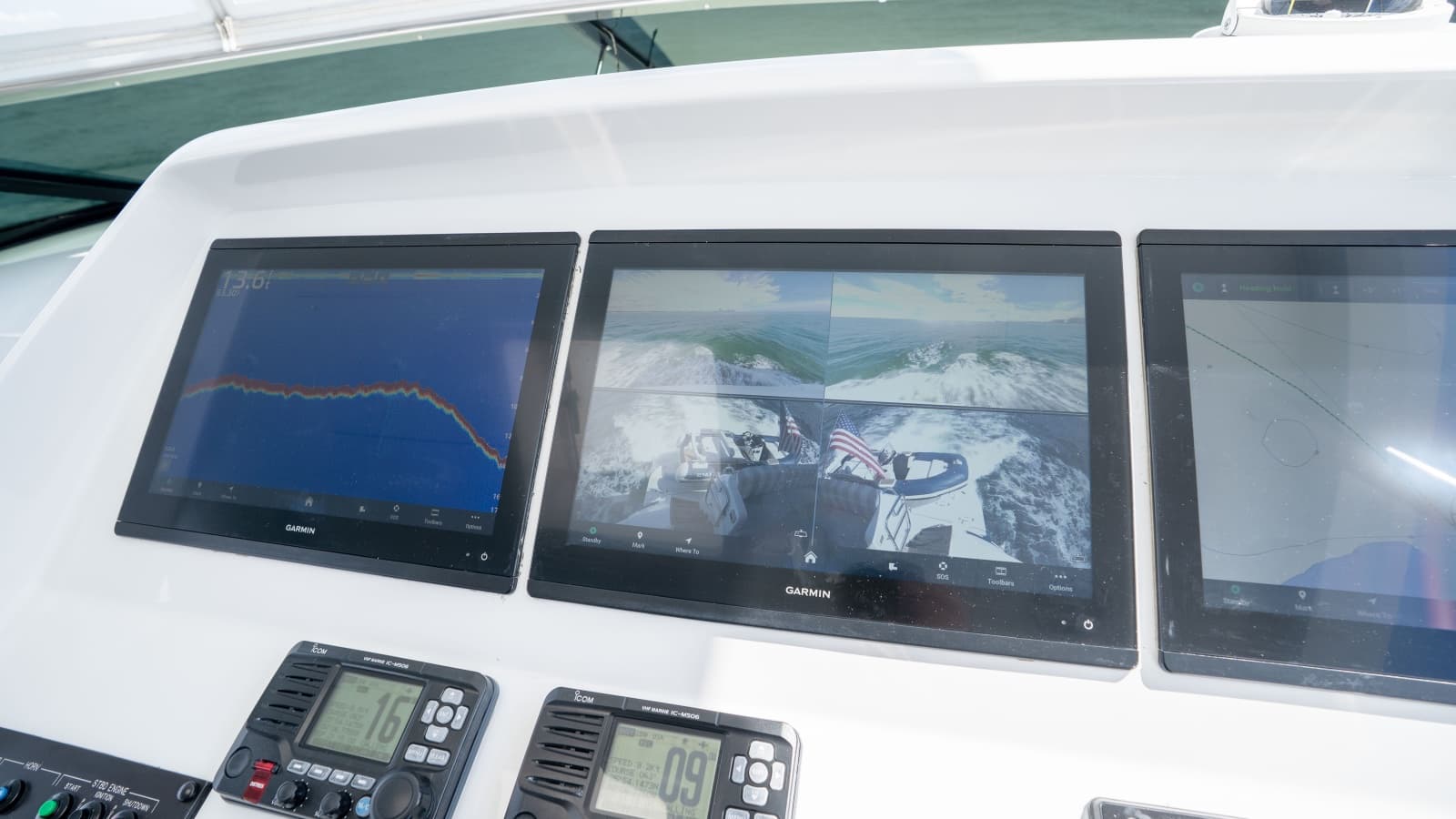 2018 Hatteras M75 - Photo 18