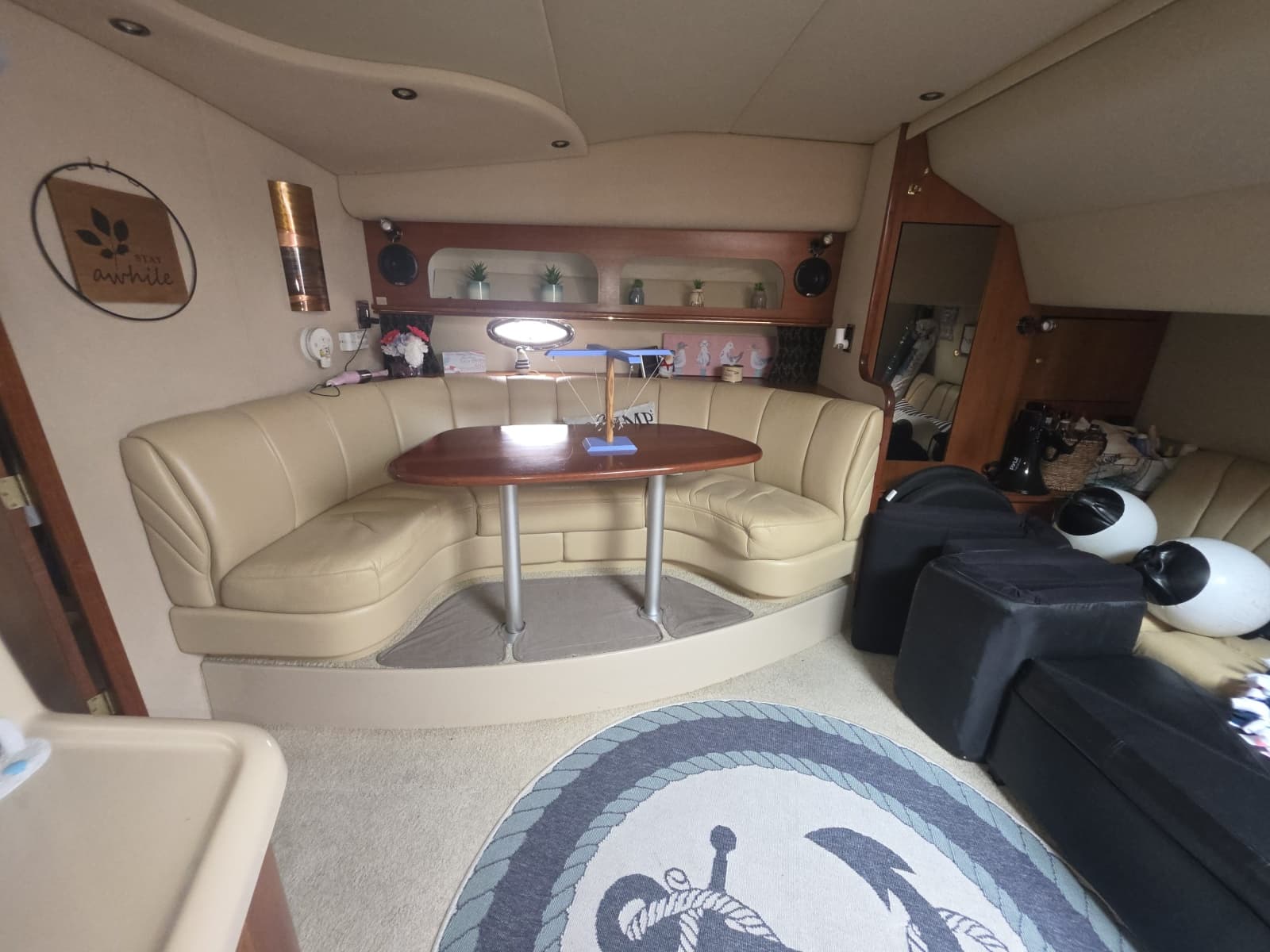2001 Cruisers Yachts 3572 - Photo 28