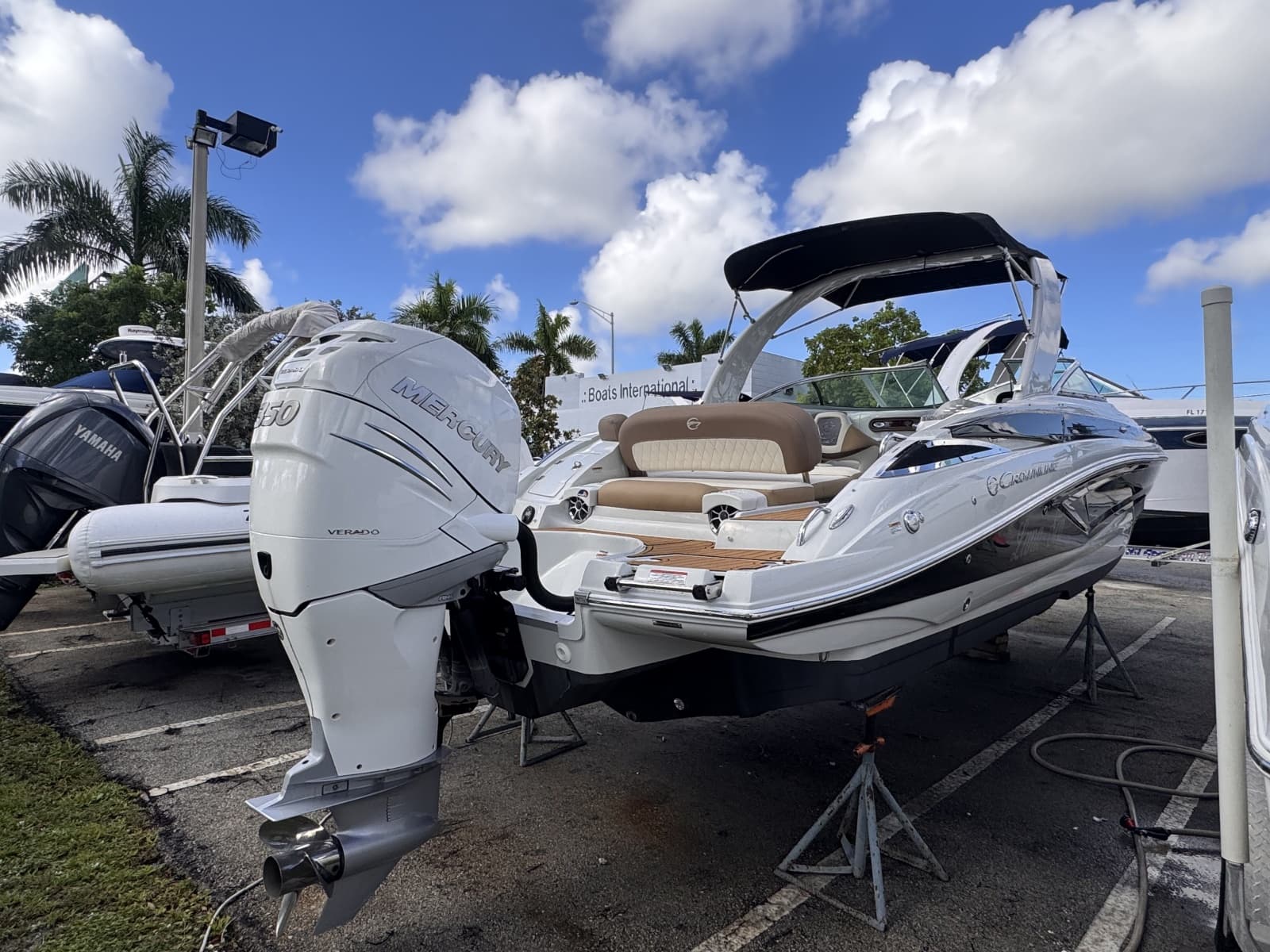 2022 Crownline  - Photo 5
